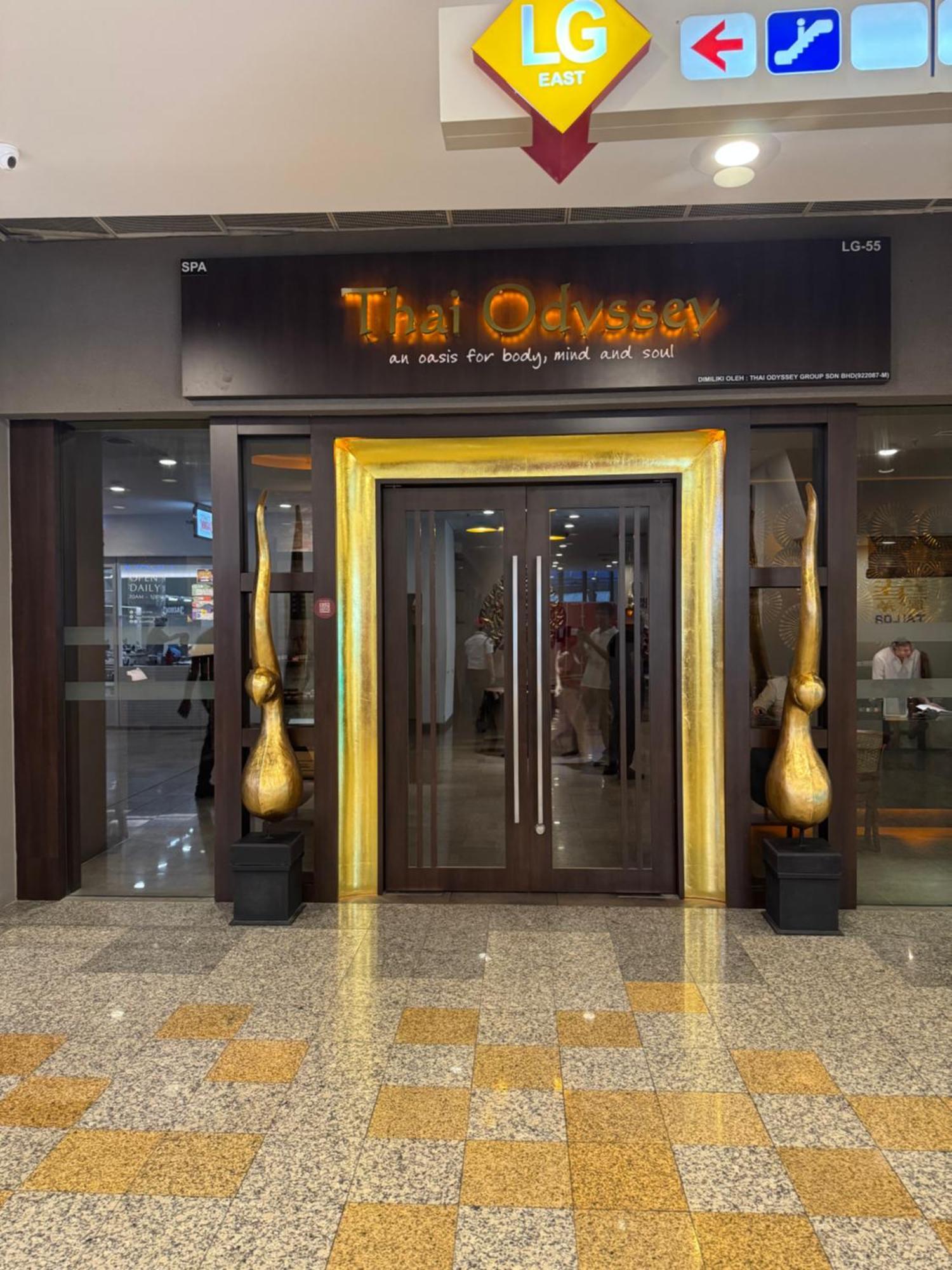 Lotus Infinity At Times Square East Lobby Kuala Lumpur