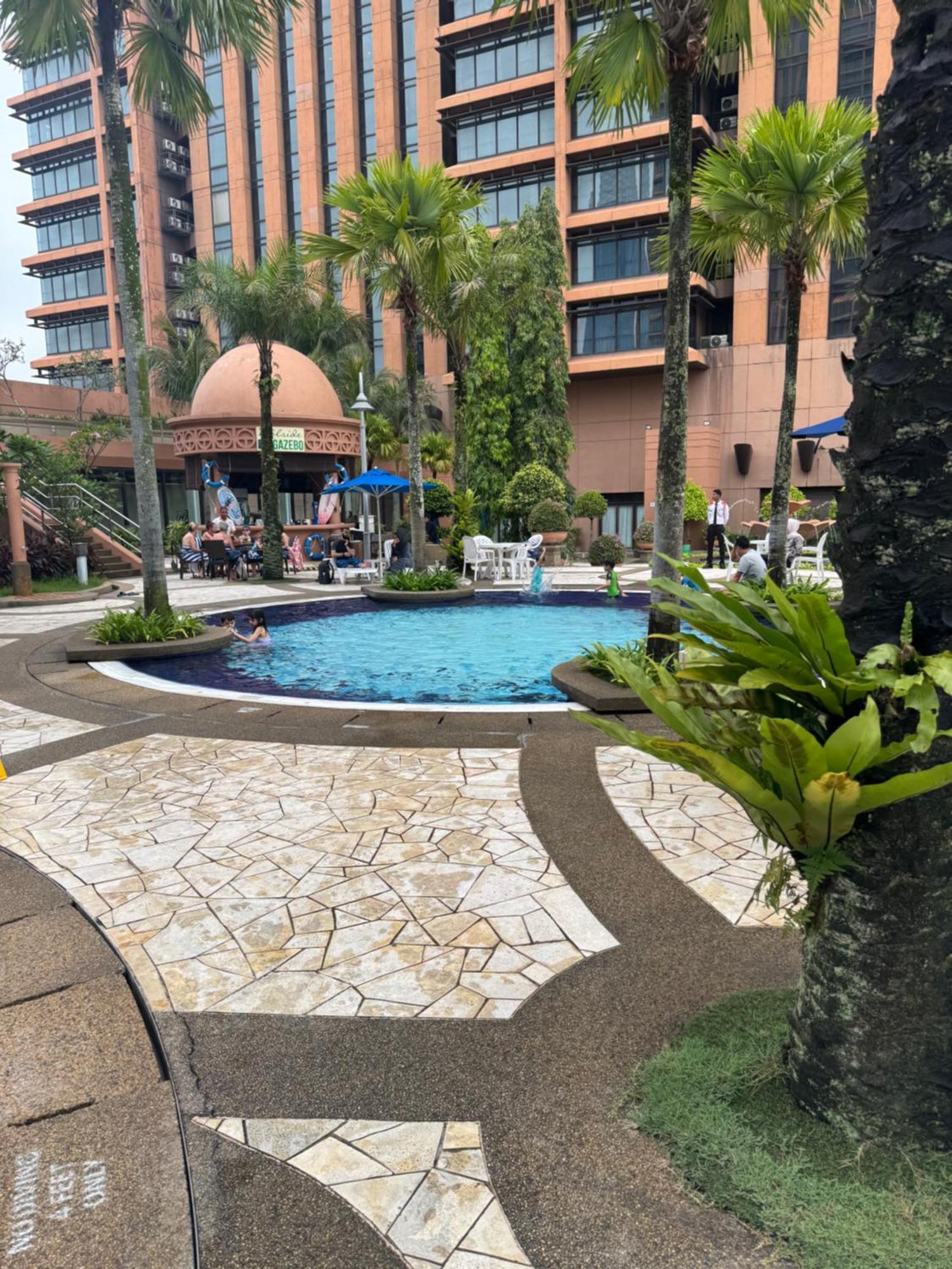 Lotus Infinity At Times Square East Lobby Pangsapuri Kuala Lumpur