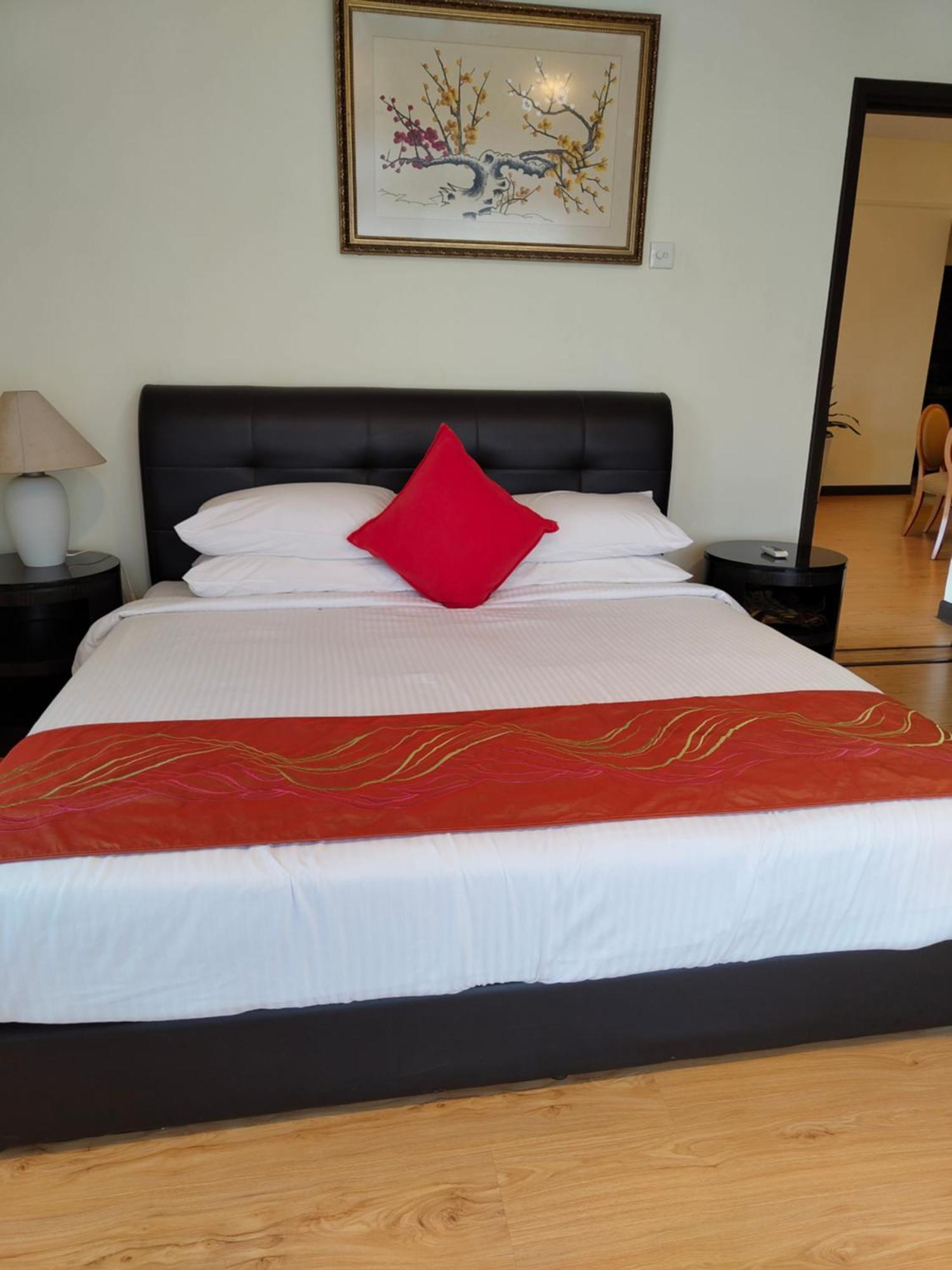 Lotus Infinity At Times Square East Lobby Pangsapuri *